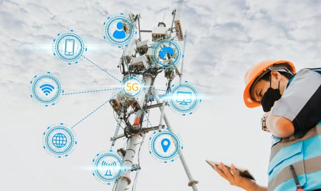UTILITIES & TELECOM